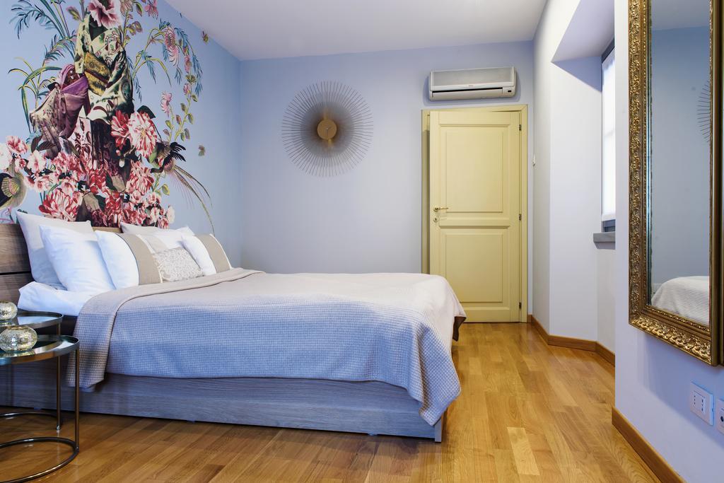 דירות קומו Lora Luxury House מראה חיצוני תמונה